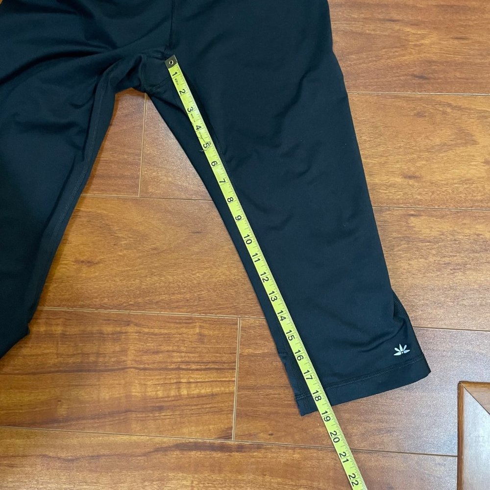 Lukka Womens Crop Capri Athletic Workout Leggings Black Gray Pink Size Large - Picture 11 of 13